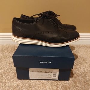 Cole Haan Shoes, Original Grand Wing tip size 8.5US